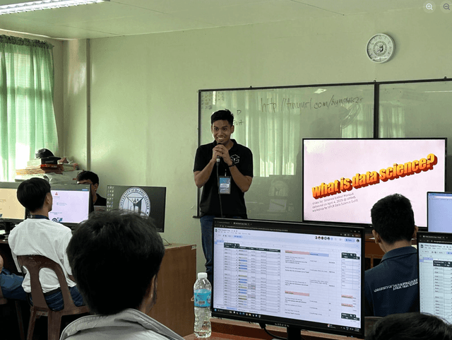 Talk: UPLB DSG x UPRHS CodeIT Workshop Day 1 - What is Data Science?